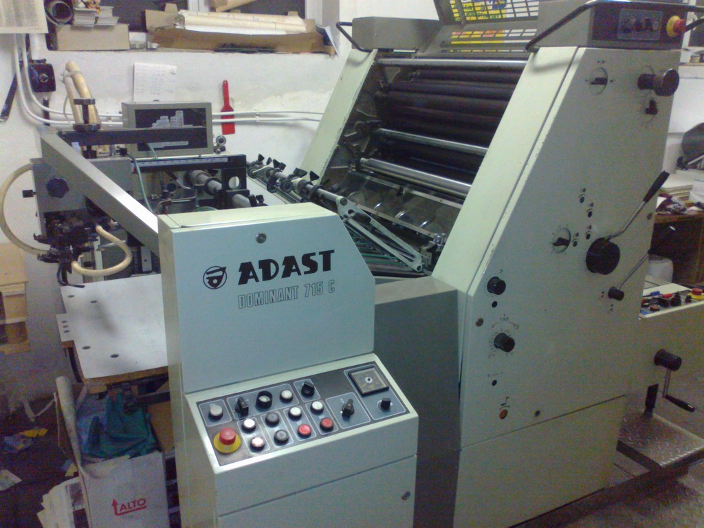adast-715-offset-machine-commercial-printing-equipment-