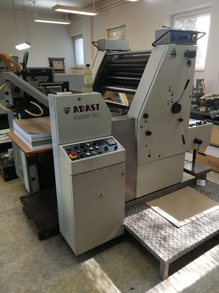 Adast Dominant 715